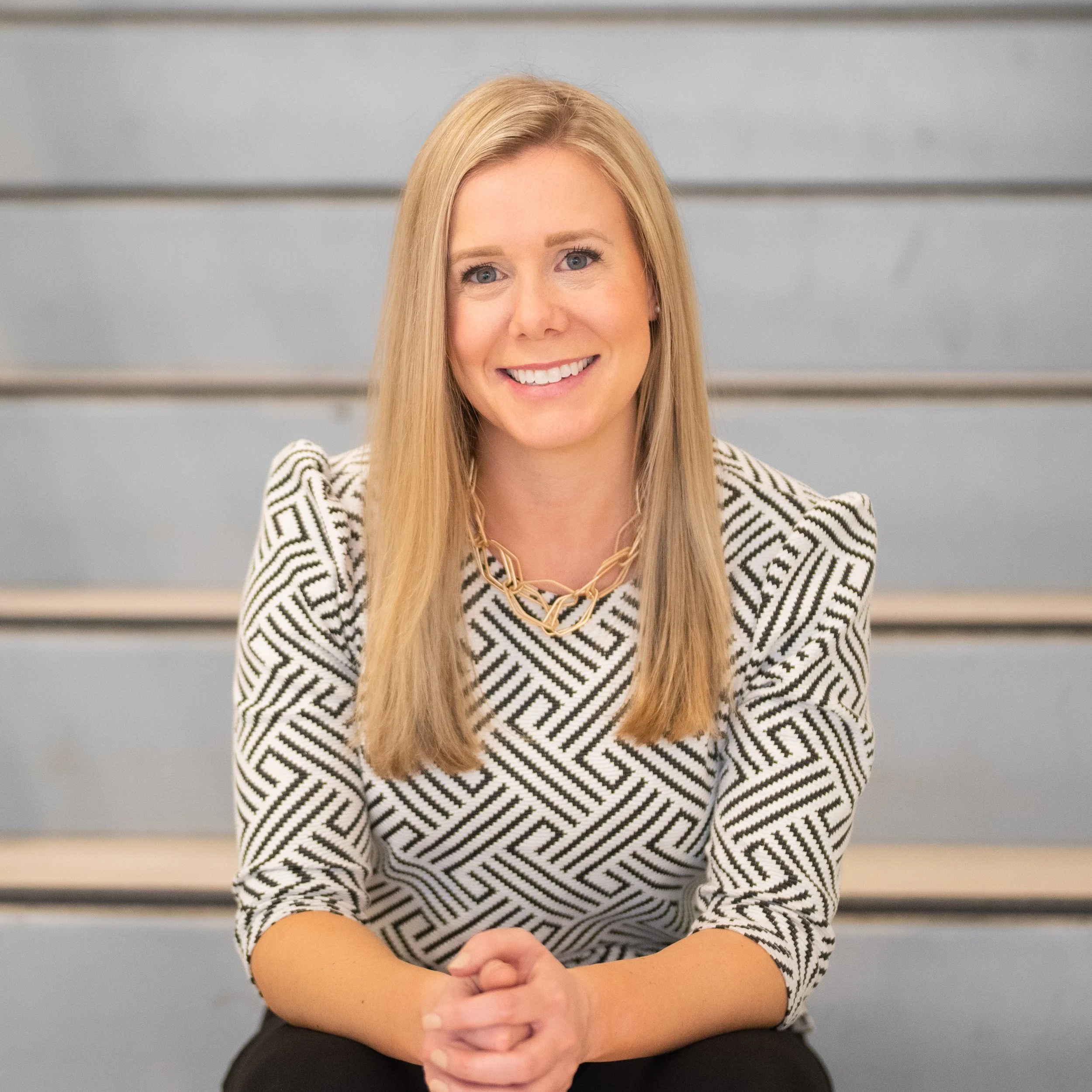 alyse♡ About — ON-Q COMMUNICATIONS